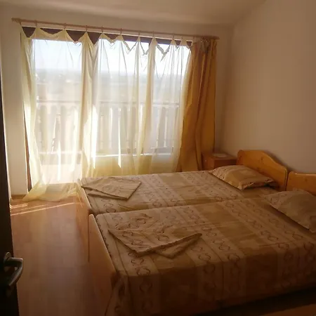 Apartament Sunny House *
